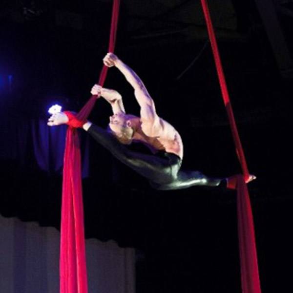 Daniel Power awarded Australia’s leading male aerialist 2016